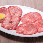 Wagyuu Yakiniku Gyuhachi - 