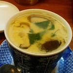 菊乃家本店 - 透明の餡が涼しげに