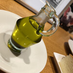トラットリア ダ ジャコモ - アルドイノ エキストラ ヴァージンオリーブオイルの美味しさ◎