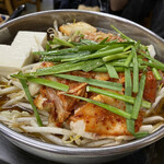 たつ屋 - ホルモン鍋¥900❗️