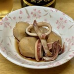 Saki - 里いもとイカの煮物