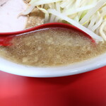 ラーメン二郎 - スープ