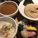 鴨出汁中華蕎麦 麺屋yoshiki - 鴨カレーつけ麺+浅利リゾット