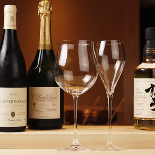 日本酒やワインとのマリアージュでどこまでも広がる鮨の世界――