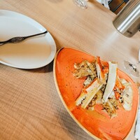 Restaurant AKIOKA pere et fils - 脚にも、甲羅付け根にも身がいっぱい
