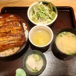 183278653 - うな丼3,500円サラダ付+肝の味噌汁250円