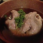 春秋 - 牛肉花山椒のせ