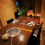 焼肉 青山外苑 - 