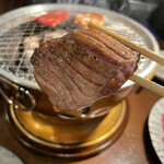 炭火焼肉じゃいあん - 厚切りタン