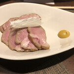 せいじ - お通し　レアチャーシュー