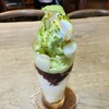 カフェ箱庭 - 抹茶白玉あずきパフェ