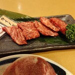 焼肉屋大平門 - 本日のおすすめ和牛（ハーフ）