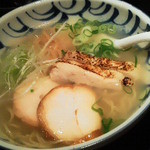 130407東京　鶏そば三歩一　鶏そば680円