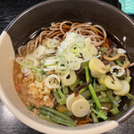 そば処 弁菜亭 - 山菜そば　460円