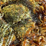 お好み焼き 鉄ちゃん - そばダブルなので食べ応え十分！