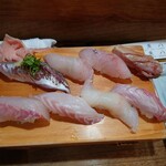 魚八寿し - おまかせ寿司(並)