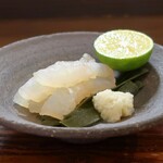 桶家乃隠居 - 平目の昆布締め