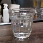 トリワイン ＰＩＫＯＳＨＨＨＵ - お冷