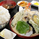 Dainingukicchinraisu - 大えび天ぷら定食