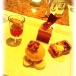 ザ・ロビー - 2013