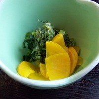 てんぷら天松 日本橋店 - 漬物。おみづけがいい感じ。