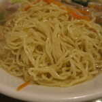 Chim Ma Ya - 野菜たっぷりタンメンの麺