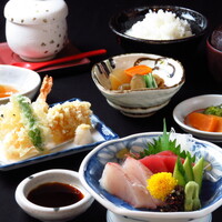 鶴八定食