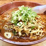 餃子食堂 大阪亭 - ヒーハー大王ドン辛麺