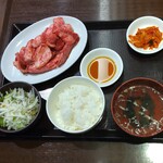 Yakiniku Okuu - 『黒毛和牛切り落としランチ』