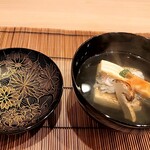 馬車道 大かわ - 鱧松の椀