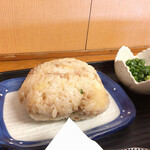 ふる里うどん  - エスニックそぼろおにぎり 150円