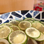 ふる里うどん  - 繊維の細かいへべす
      当然、旨みも出ます(* ´ㅁ`*)