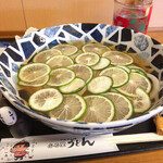 ふる里うどん  - へべすうどん 650円
      香りが素晴らしい