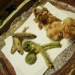 銀座 sasuga 琳 - 稚あゆとはまぐりの天ぷら（2013.4.11）