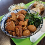 焼小籠包ドラゴン - 魯肉飯セット（800円税込）