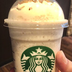 スターバックスコーヒー - ストローぶっ挿して飲むですよ〜！