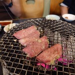 焼肉 三日月 - 