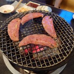 焼肉 三日月 - 
