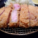 日本橋とんかつ 一 日本橋本店 - あじ豚の上ロースかつ定食