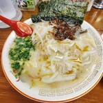 九州ラーメン友理 - ワンタン麺