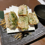 おばんざい鮮魚 鉢屋 - 蓮根と大葉の黒豚挟み揚げ