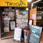 ToTo's Cafe - スイーツ、軽食などいろいろあります