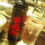 Shunjuu - 赤兎馬ボトル5250円。アイスセット630円