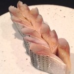 誠 - 「コハダの木の葉造り」
      適度な酢締めで、味わい最高*\(^o^)/*