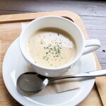 CAFE OMBRAGE - クラムチャウダー