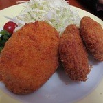 Karuisawa Kogen Croquette to Ji Beer no Mise - コロッケ・ひれかつプレート　￥950-