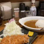 とんかつ檍のカレー屋 いっぺこっぺ - 