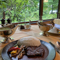 万平ホテル メインダイニングルーム - 