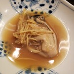 菜香餃子房 - 牡蠣の紹興酒漬け