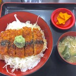 183420040 - 胡麻わさびソースかつ丼880円＋ご飯大盛り無料